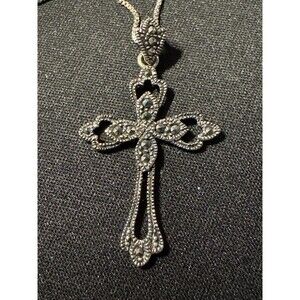 925 Sterling Silver Marcasite Cross Pendant 16" Box Chain Necklace 925 Italy